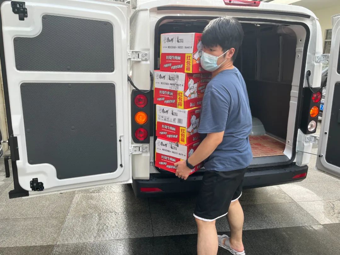 全力以赴，防洪防汛丨中裝建設(shè)積極支援防洪防汛一線(xiàn)